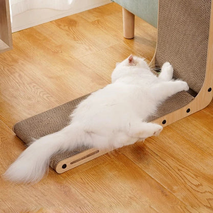 griffoir pour chat en L reposant
